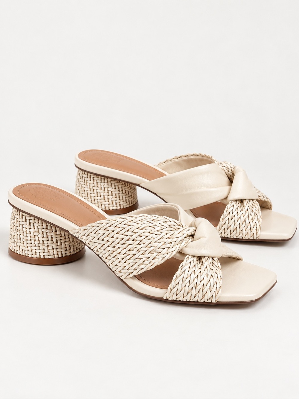 Vince Camuto x Laura Beverlin Willow Woven Sandals 8.5
